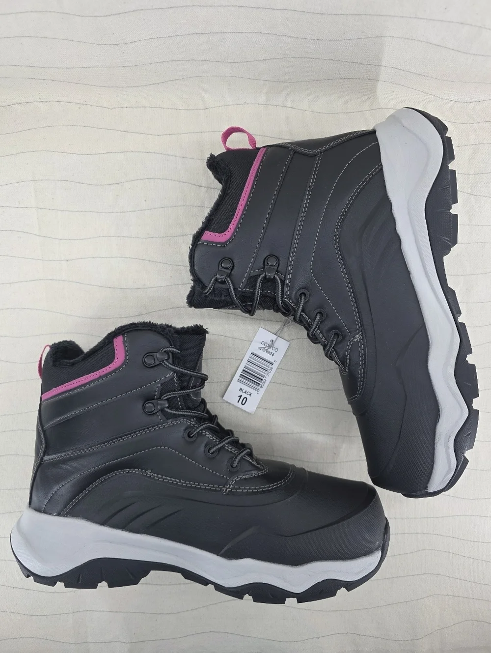 Khombu Womens Riley Black Shell Lace-up Winter Snow Hiking Boots Size 10 NEW